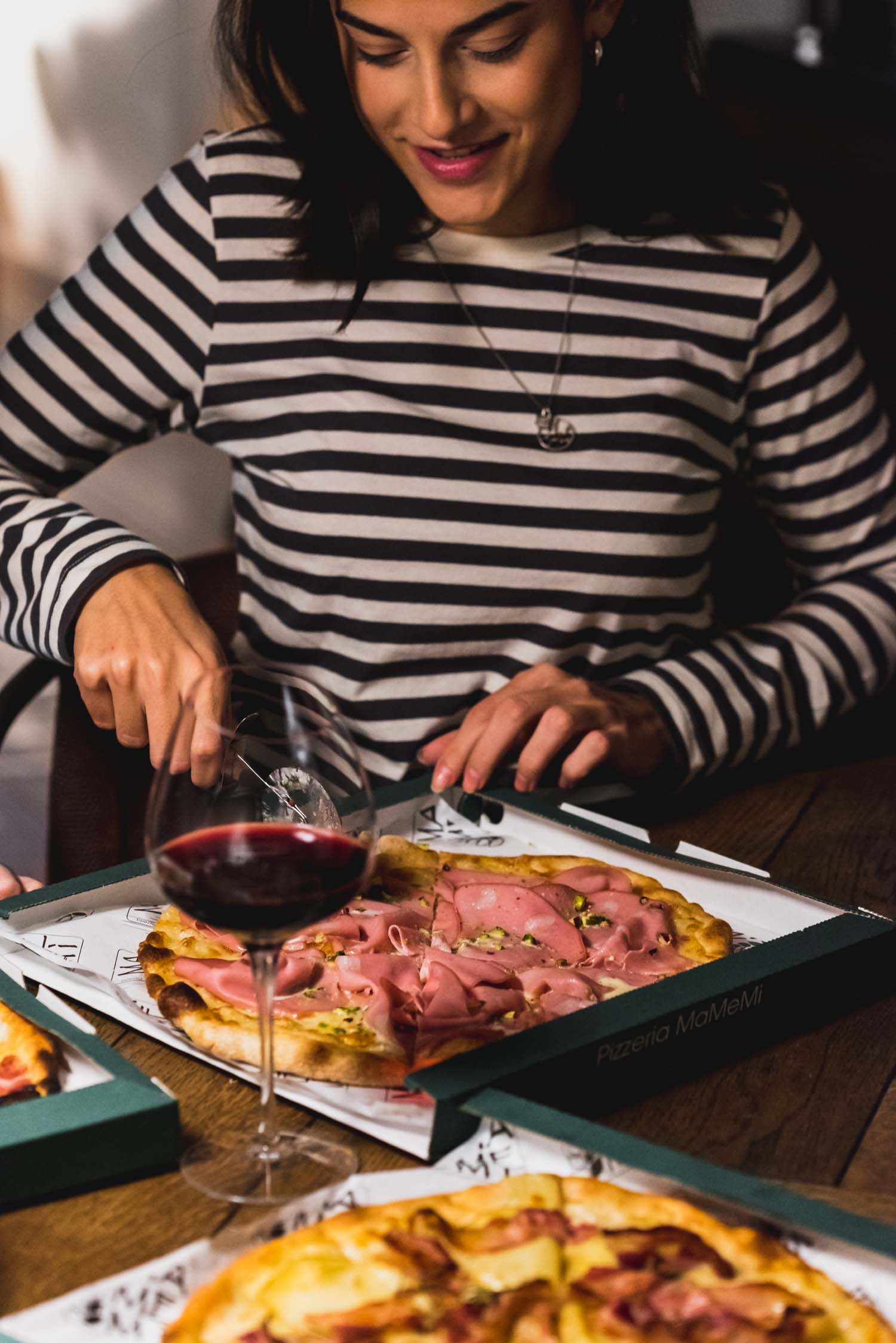 Hvordan spiser italienerne deres pizza